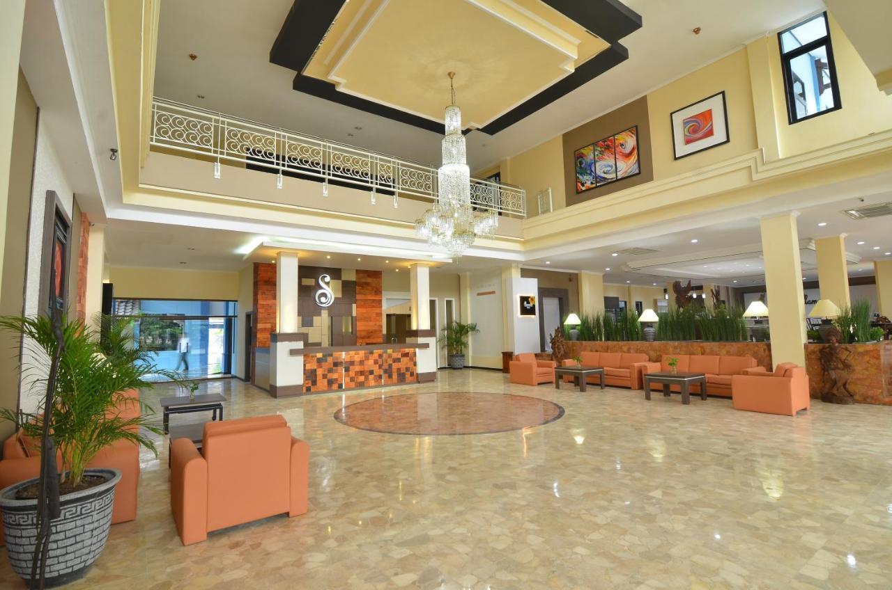 Hotel Sofia Juanda Surabaya Сидоарджо Экстерьер фото